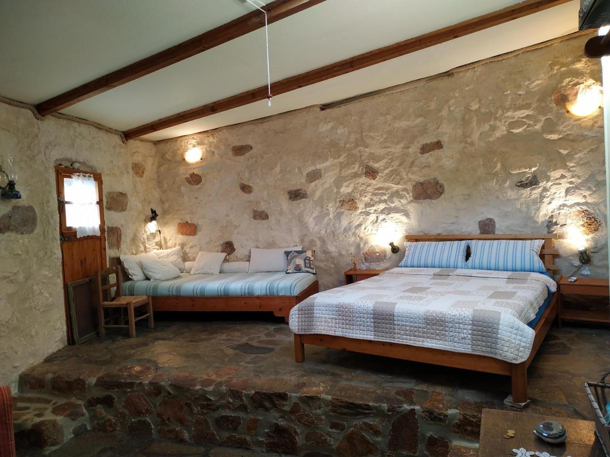 Wellanidia Cottage Skoutari Gythio Buitenkant foto