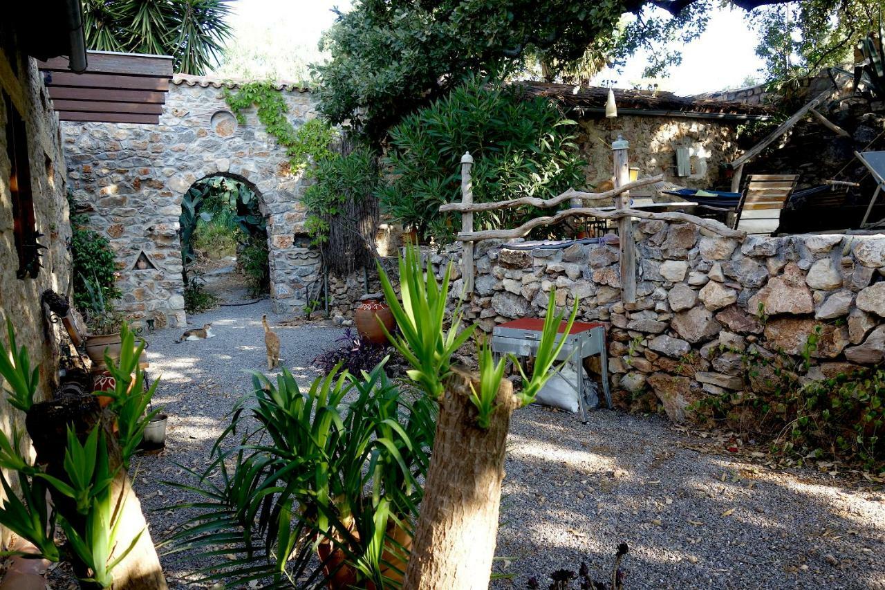 Wellanidia Cottage Skoutari Gythio Buitenkant foto